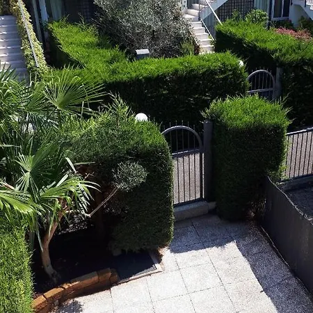 Apart Dina - Wifi, Klima Und Pool Option Apartment *