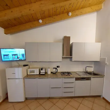 Apart Dina - Wifi, Klima Und Pool Option Apartment Lazise